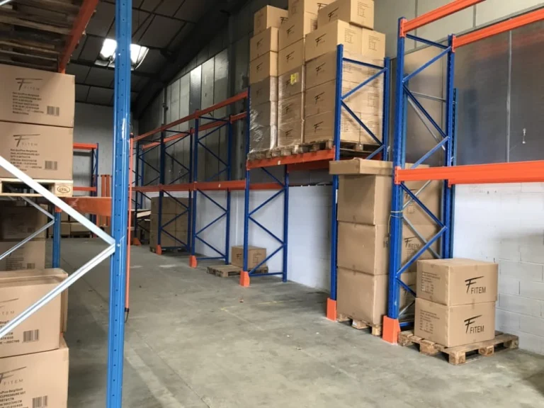 entrepôt logistique