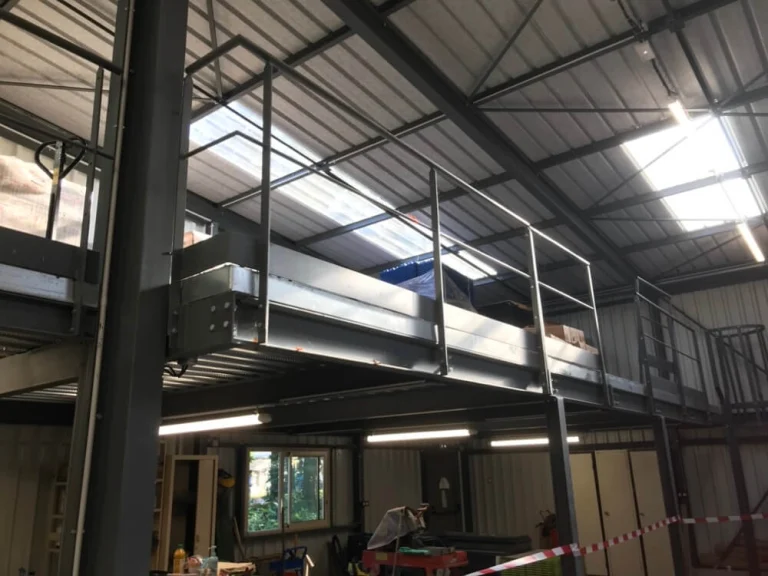 mezzanine industrielle d'occasion en démo