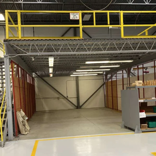Mezzanine en acier