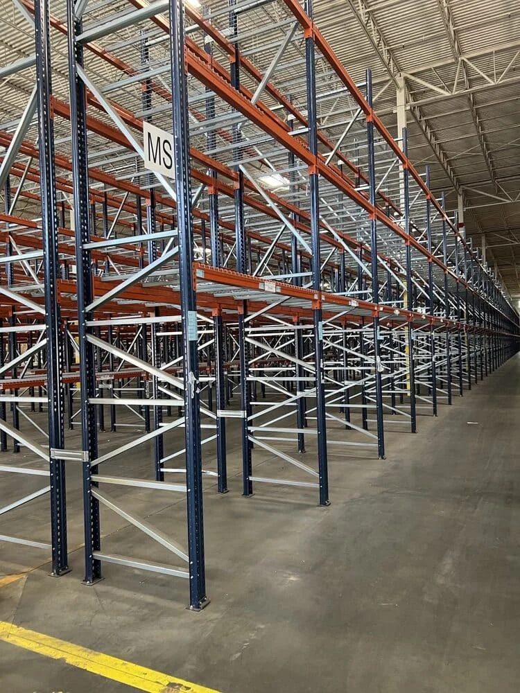 Palettier à double profondeur d'occasion Interlake Mecalux